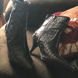 dark brown patent leather boots size zipper